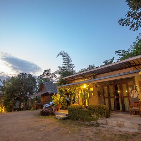 Baan Kati Sod Hotel Pai Bagian luar foto